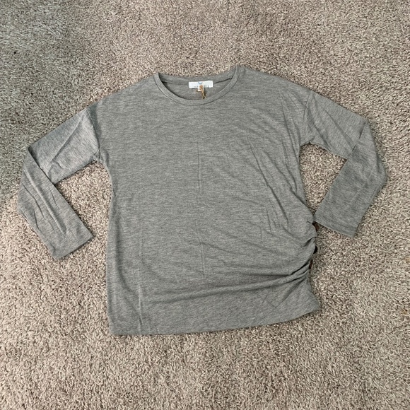 Peyton Bre Ruched with  Side Buttons Top Sizes 12 - Picture 4 of 7